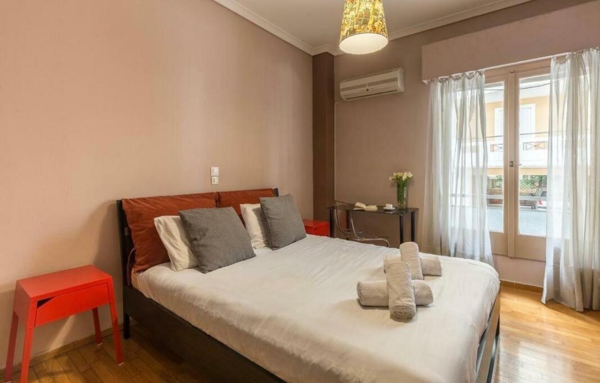 Holodek Apartments Ground & Semibasement Athen Exterior foto